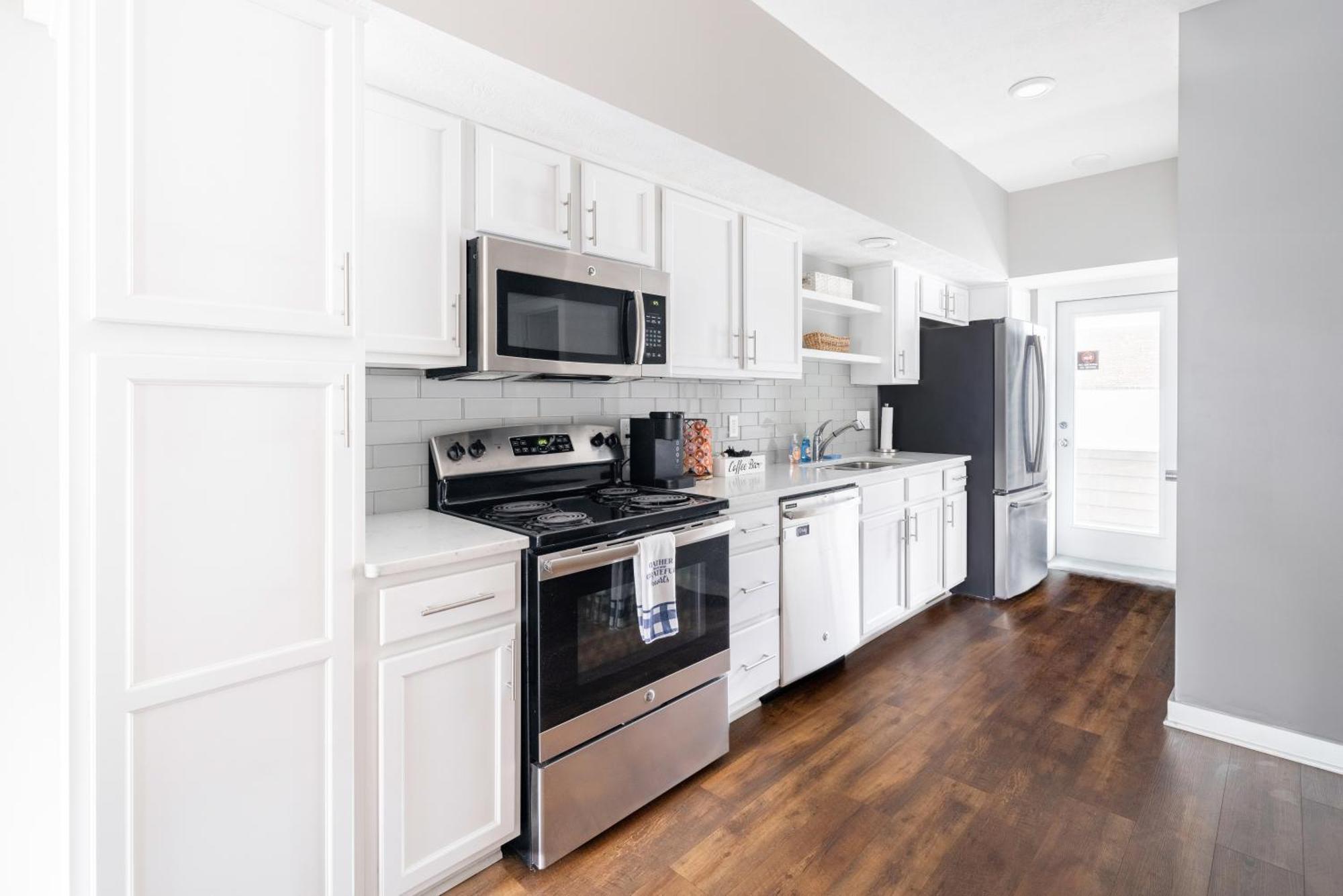 Luxury Downtown Townhome Unit 7 Cleveland Exterior photo